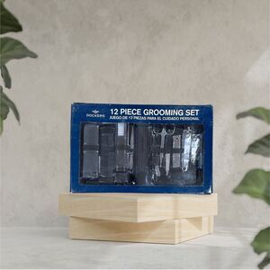 DOCKERS 12 Piece Grooming Set with Carry on Zip Case NIB!